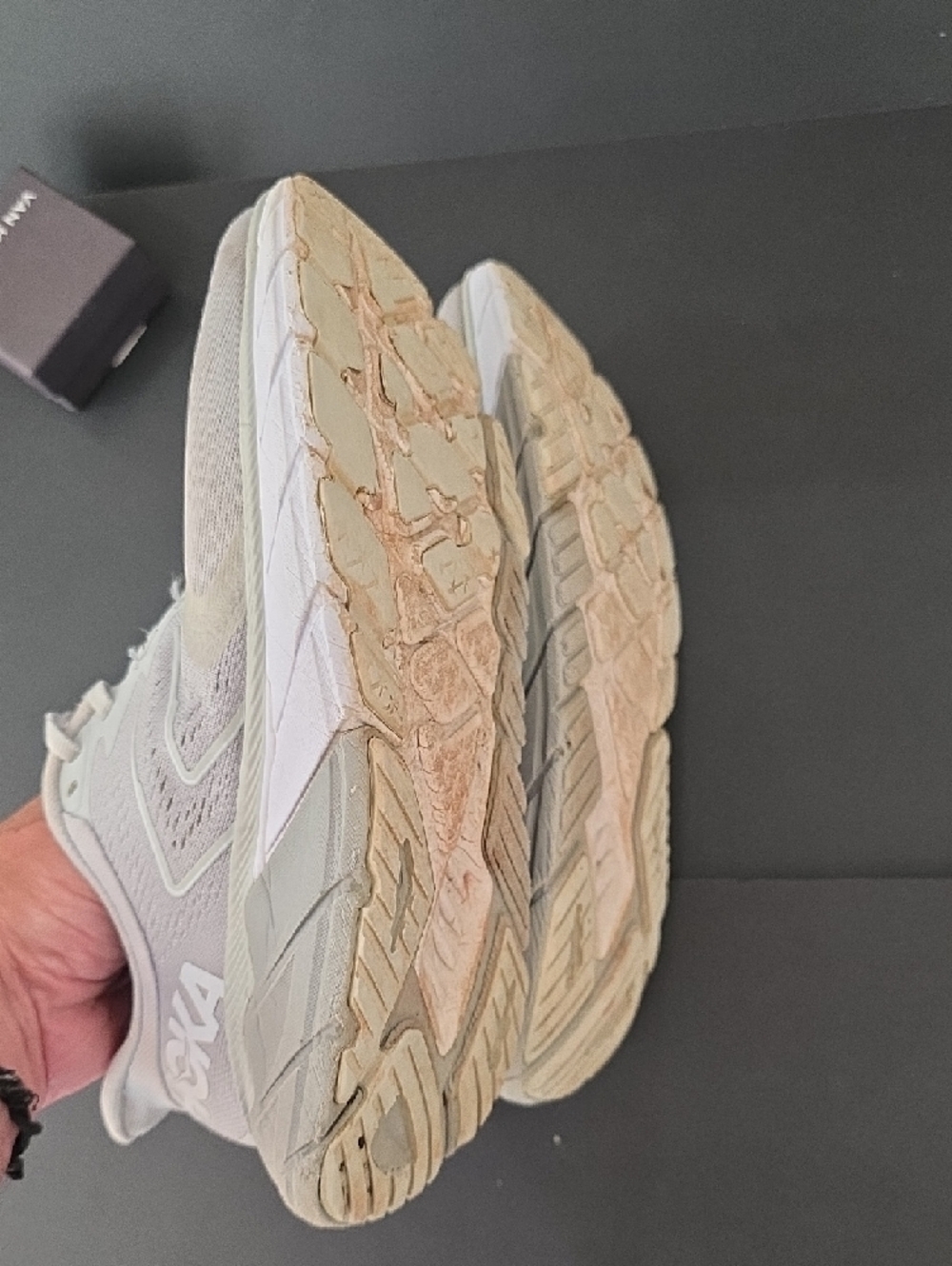 Hoka Arahi 5 Womens Pale Gray Cushioned Running Sneakers Size 8.5 - Picture 10 of 10